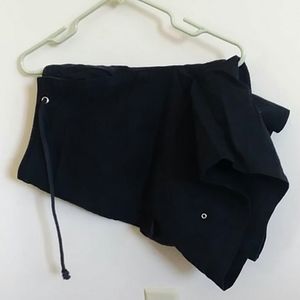 Woman's cargo shorts